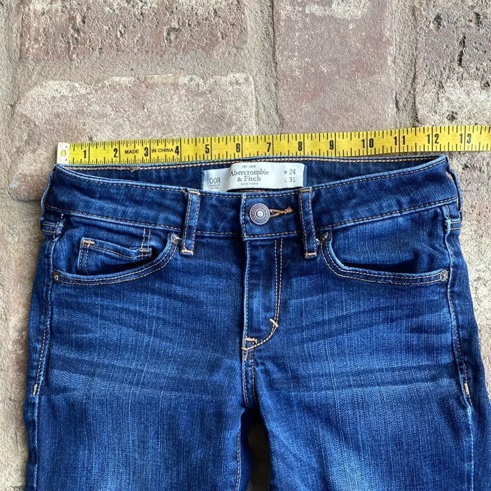 Abercrombie & Fitch Straight Leg Skinny Five Pocket Jeans Size 00R W 24 L 31 - Picture 13 of 16